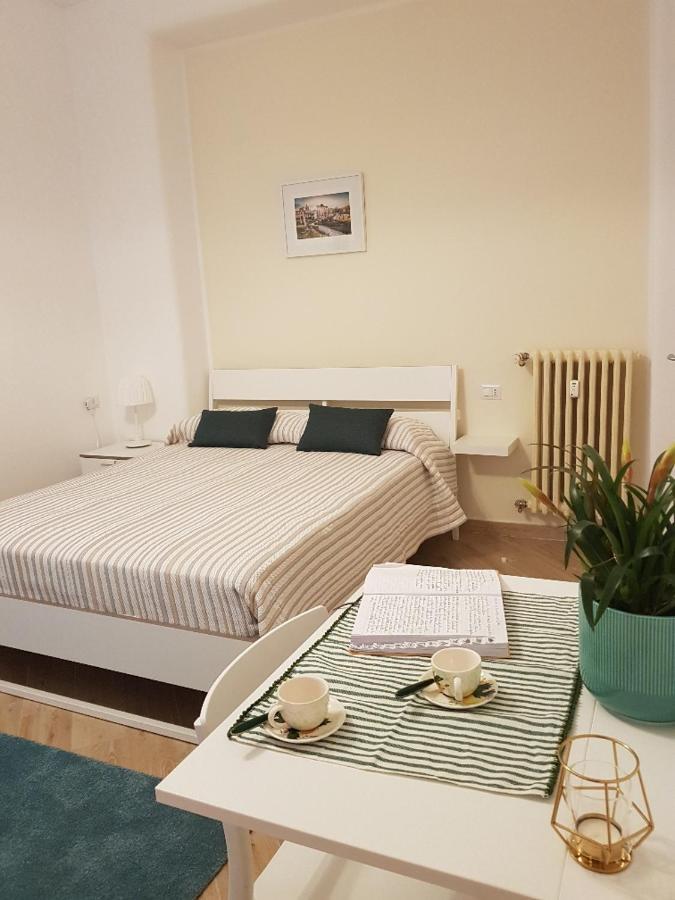 Edomus Roma Hotel Kültér fotó